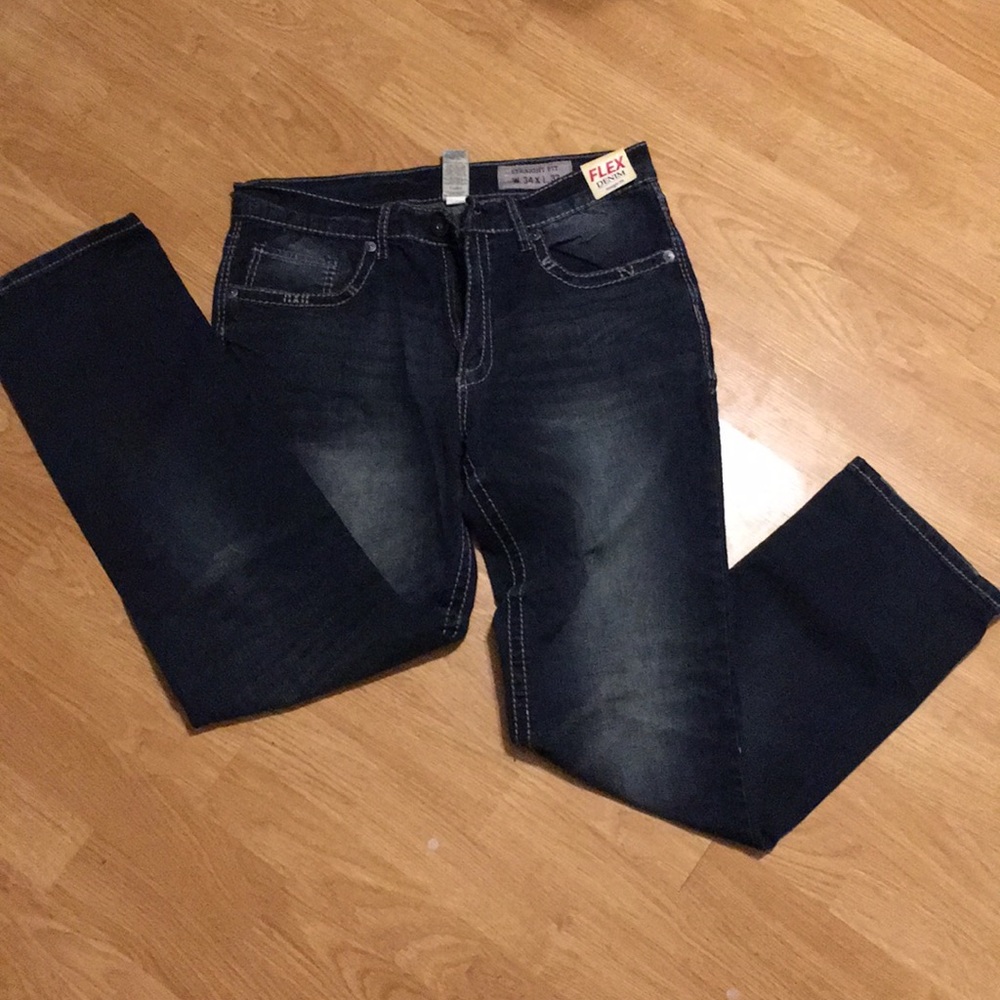 Straight fit 34x32 flex denim Faded Glory jeans